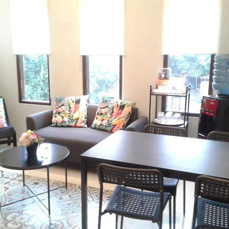 Sabi Guest House - Strategic Family -Married Couples Only- Hostel In Prawirotaman Yogyakarta Exteriér fotografie