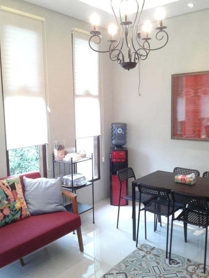 Sabi Guest House - Strategic Family -Married Couples Only- Hostel In Prawirotaman Yogyakarta Exteriér fotografie