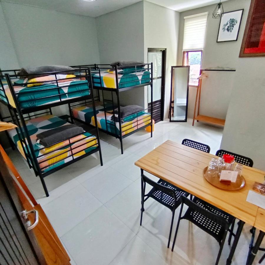 Sabi Guest House - Strategic Family -Married Couples Only- Hostel In Prawirotaman Yogyakarta Exteriér fotografie