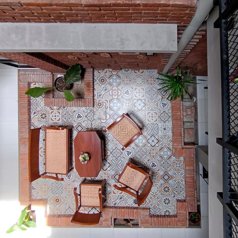 Sabi Guest House - Strategic Family -Married Couples Only- Hostel In Prawirotaman Yogyakarta Exteriér fotografie